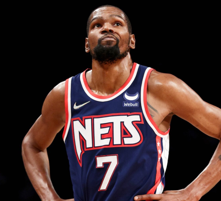 南宫28-里程碑夜！密尔沃基雄鹿手感冰凉，德甲冲刺阶段刷纪录，球迷炸锅，临场指挥获称赞